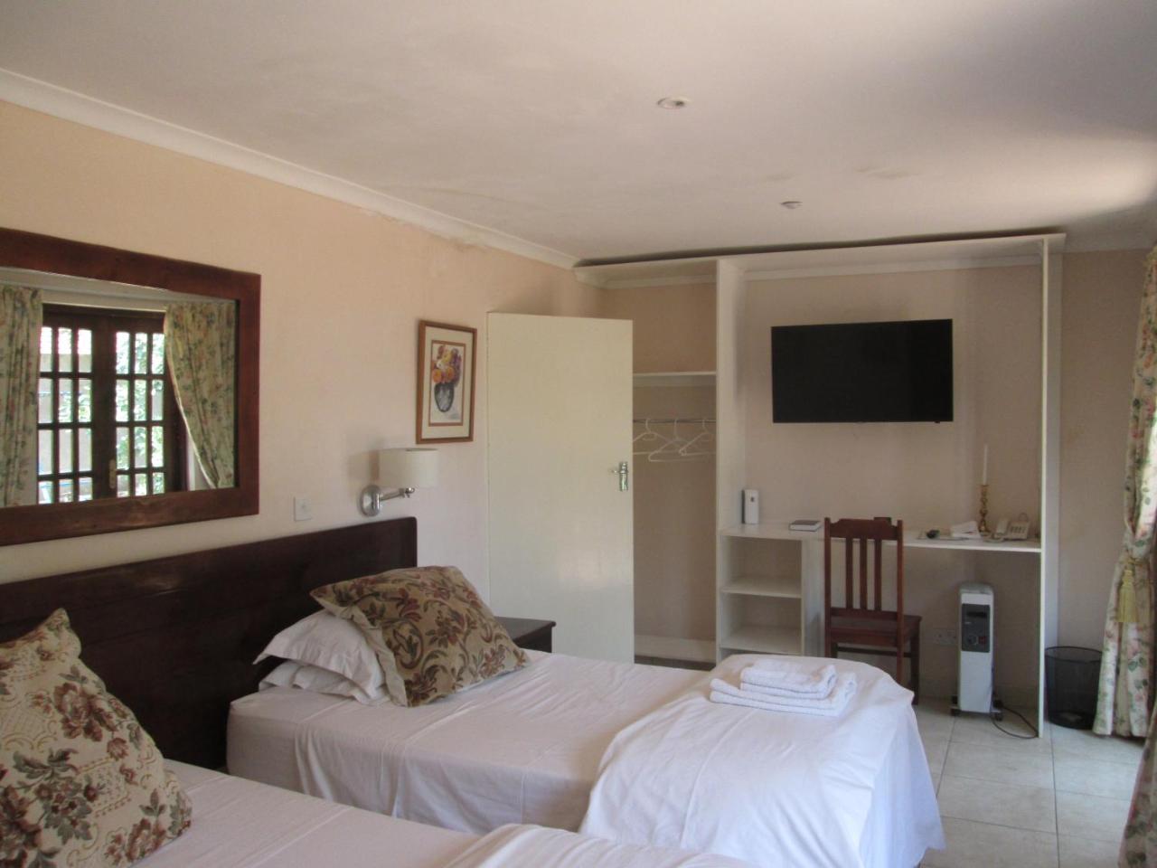 12 Fleetwood Harare Exterior foto