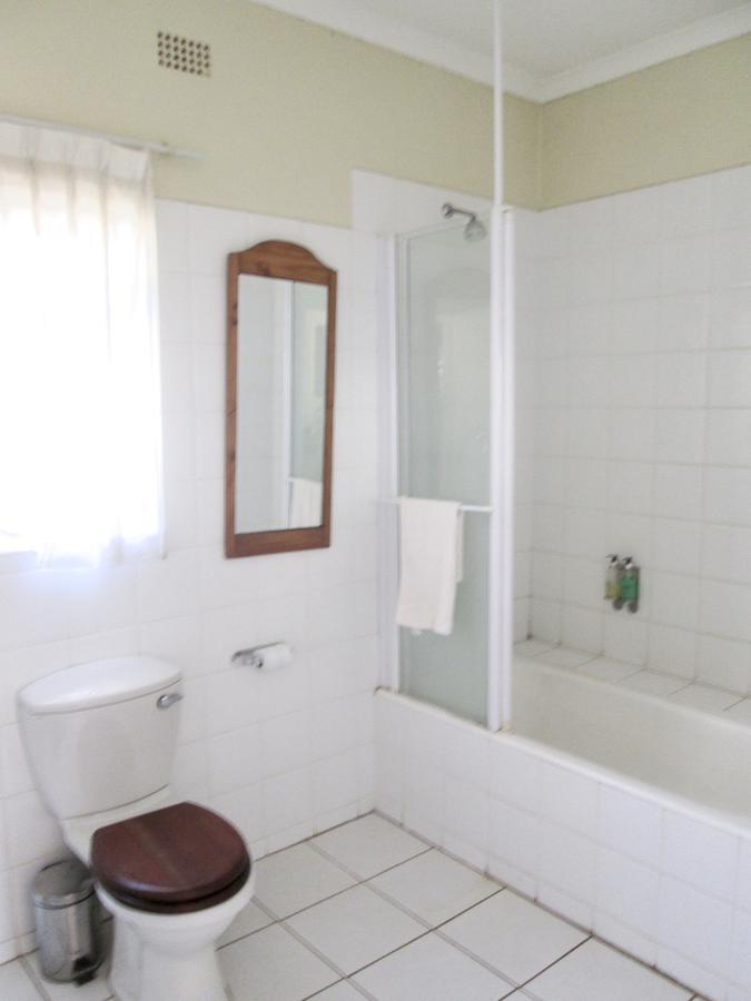 12 Fleetwood Harare Exterior foto